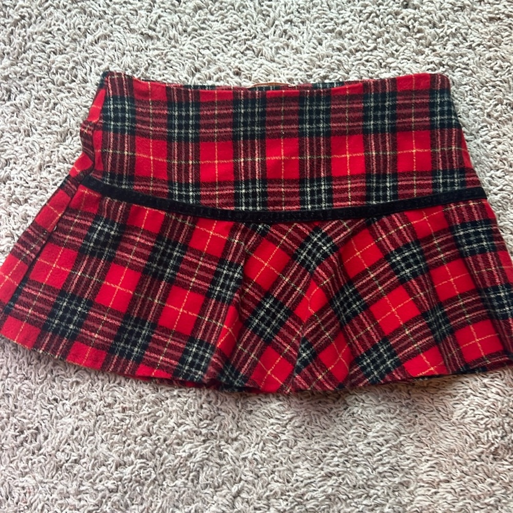 School girl style plaid skirt